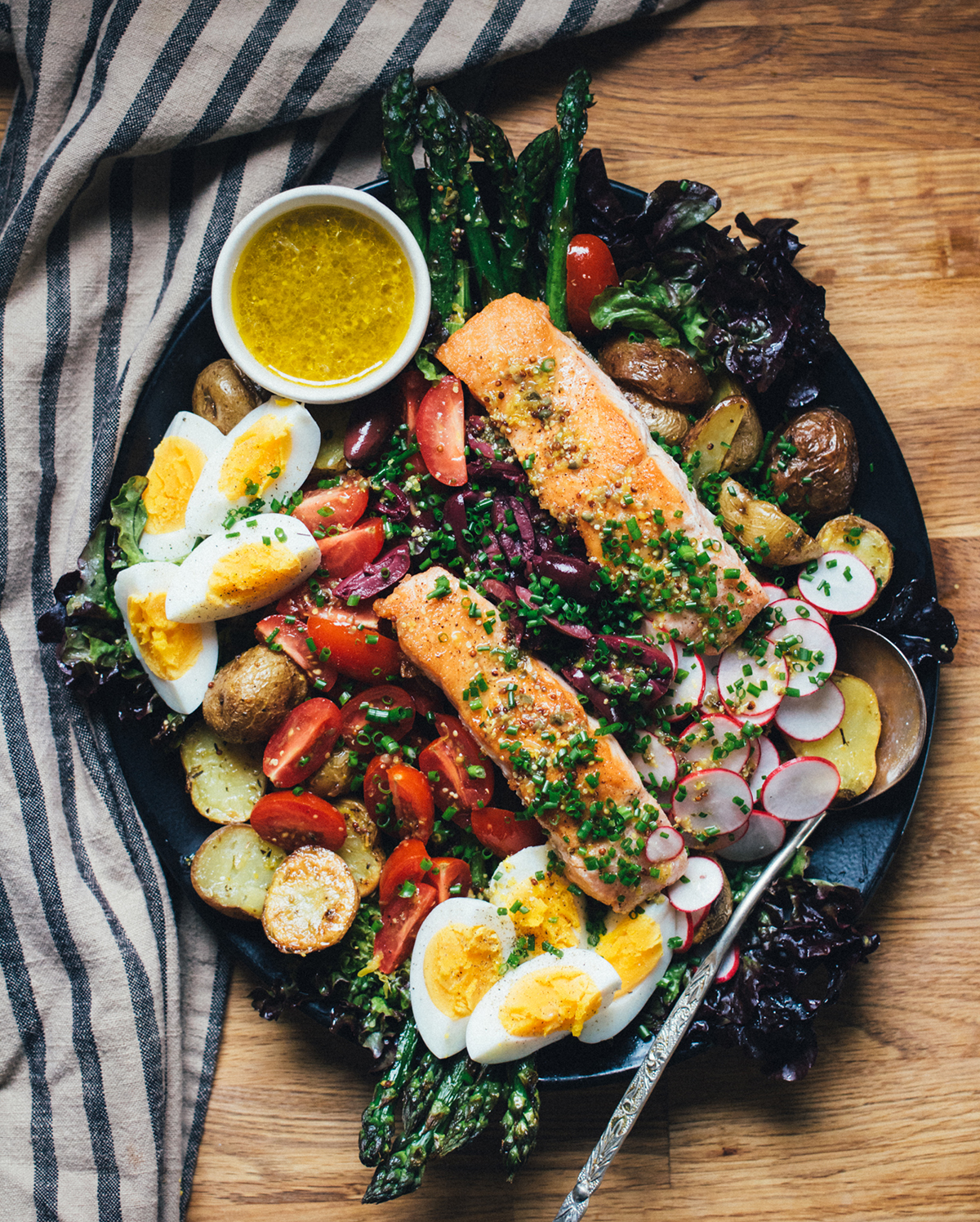 Seared Salmon Niçoise