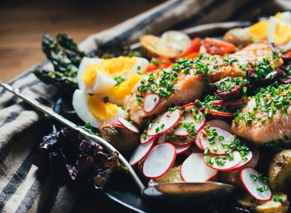 Seared Salmon Niçoise